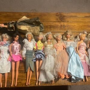 80’s and 90’s Barbie lot